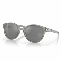 Oakley Latch